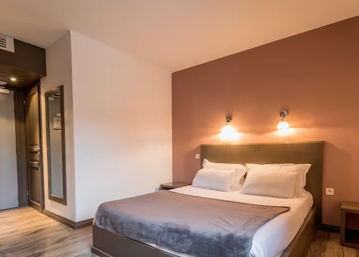 La Maison Rouge 3* 3*