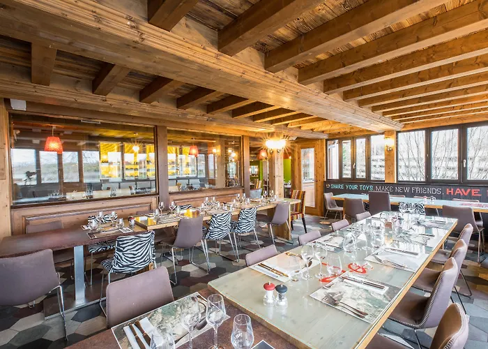 Hotel La Maison Rouge 3* 3*