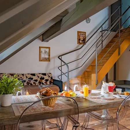 La Maison Rouge 3* Σαμπερί