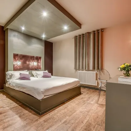 Ξενοδοχείο La Maison Rouge Σαμπερί