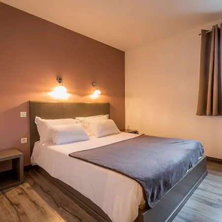 La Maison Rouge Hotel 3*